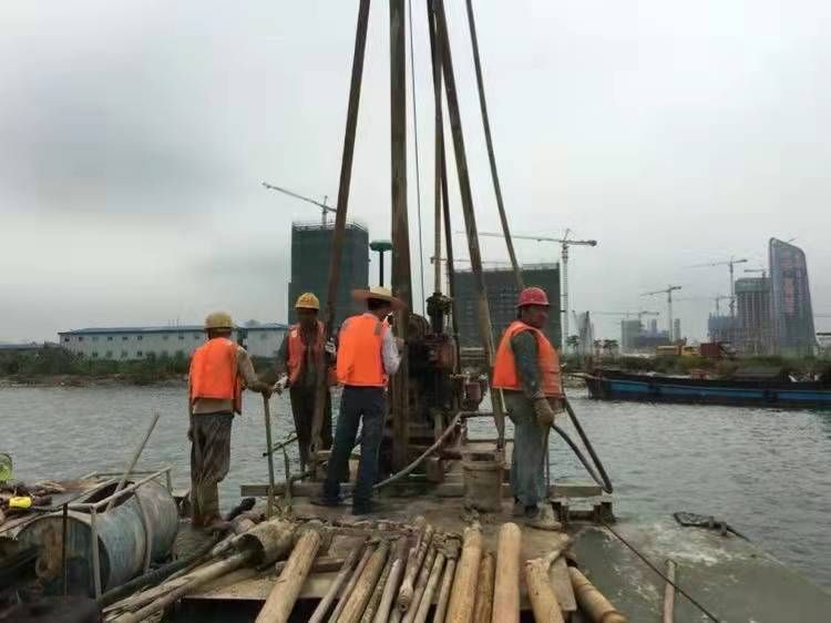 水下混凝土切割拆除