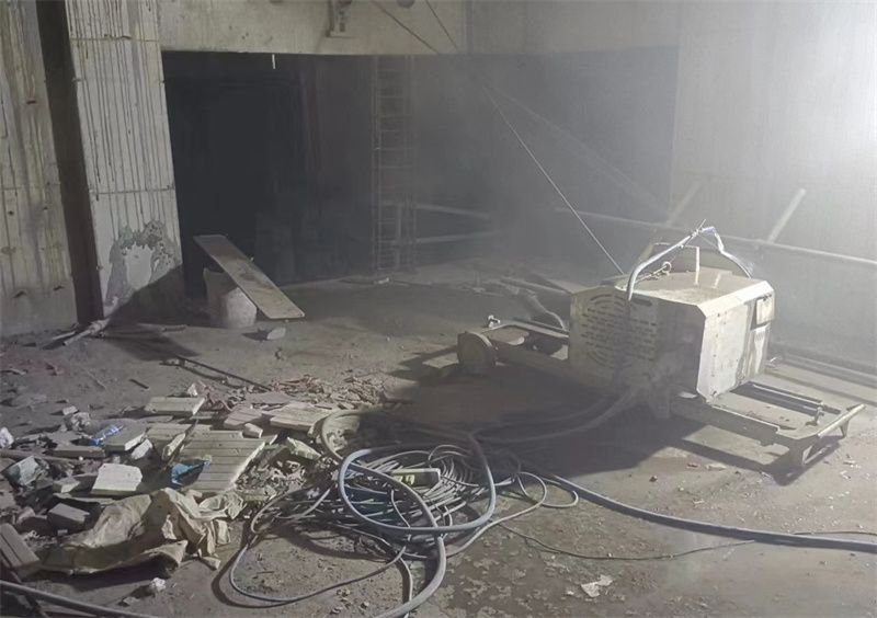 開(kāi)風(fēng)口切割