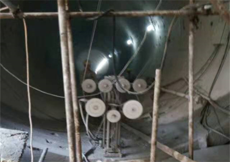 地鐵口切割改造